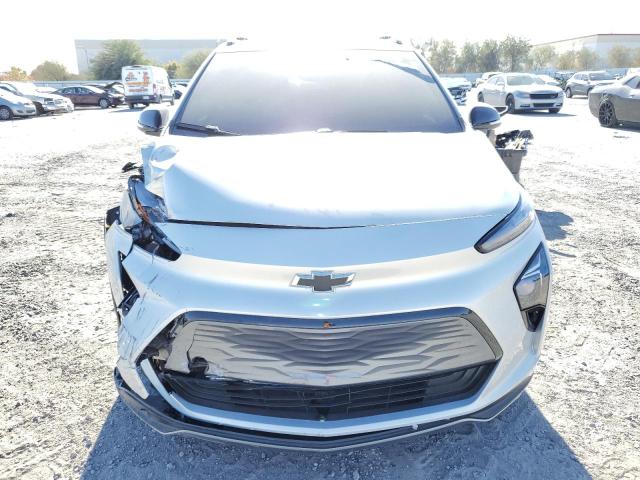 1G1FY6S08N4126649  chevrolet bolt euv l 2022 IMG 4