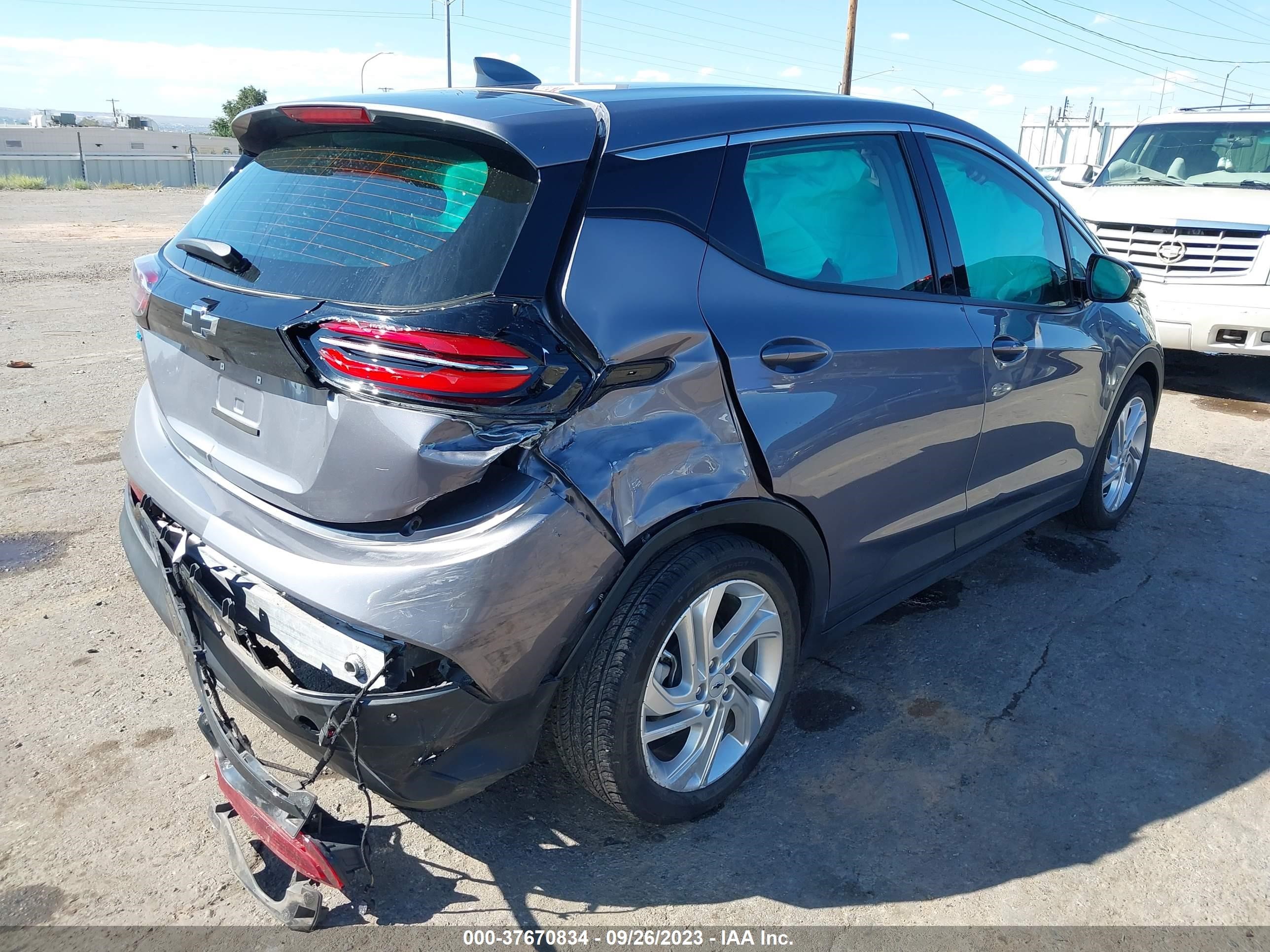 1G1FW6S04N4104928  chevrolet bolt ev 2021 IMG 3