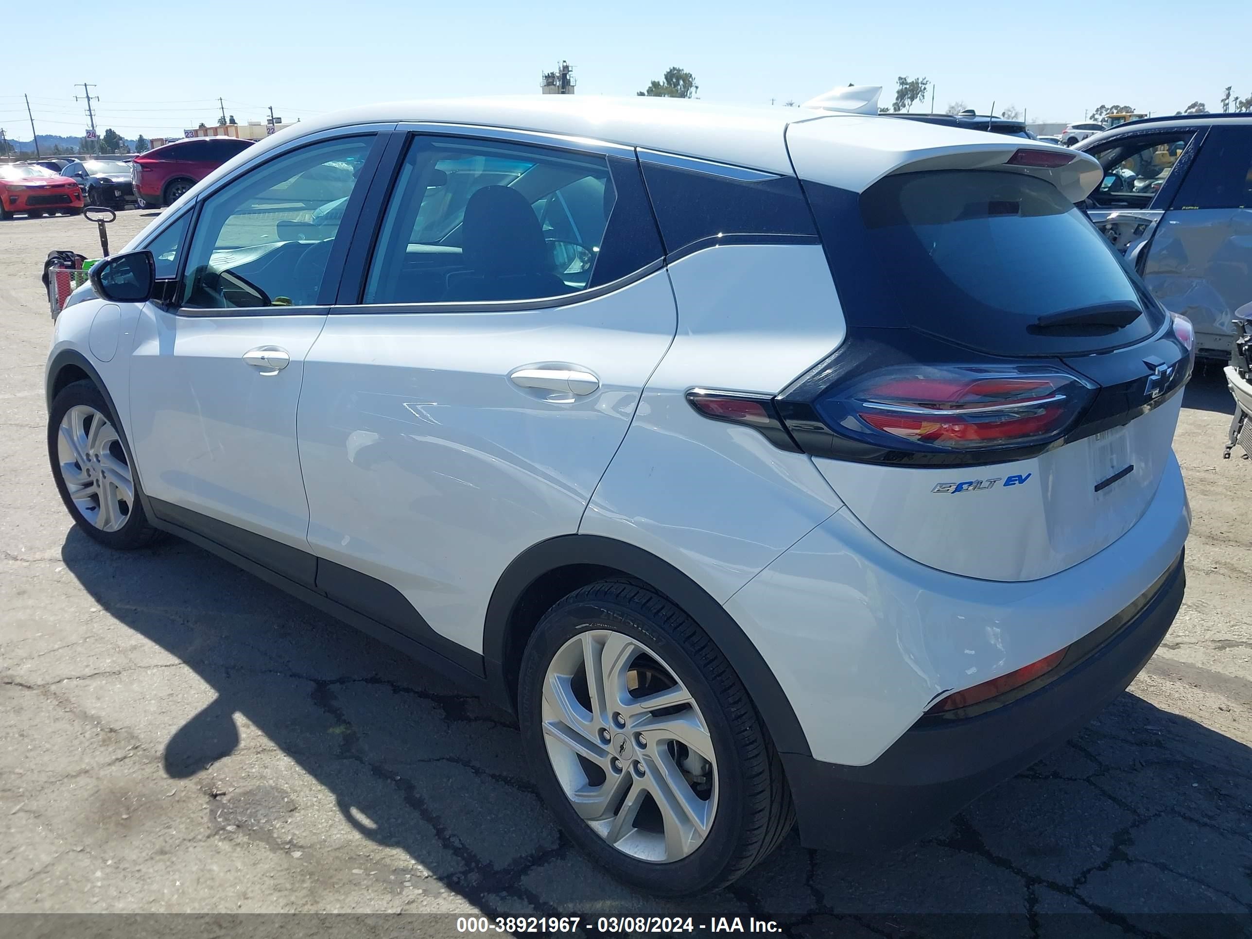 1G1FW6S08P4114901  chevrolet bolt ev 2022 IMG 2