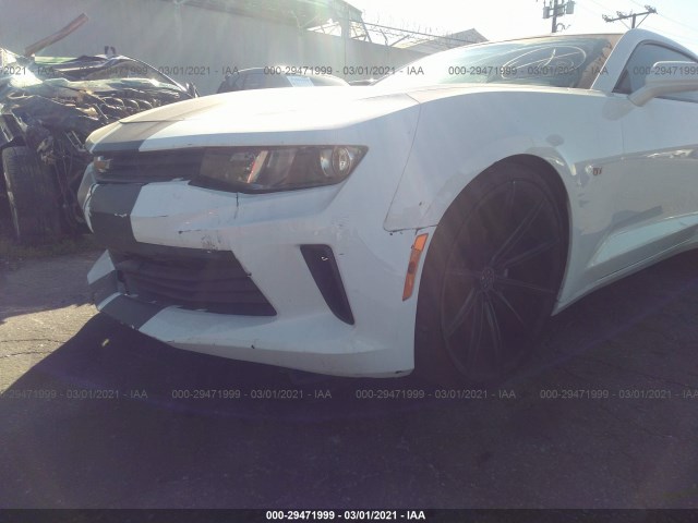 1G1FB1RX6H0170698  chevrolet camaro 2017 IMG 5