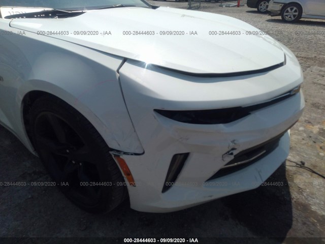 1G1FB1RX6J0170755  chevrolet camaro 2018 IMG 5