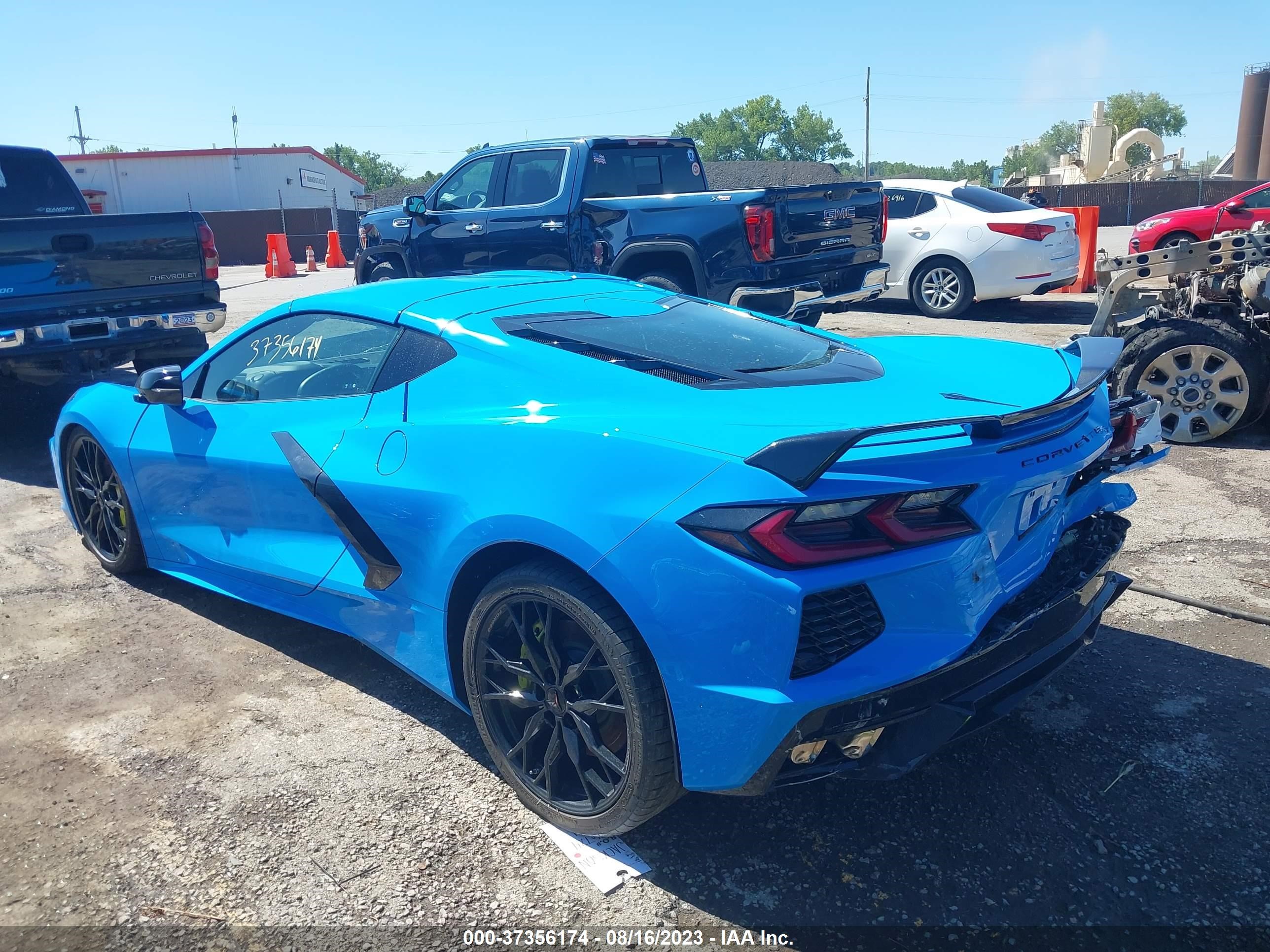 1G1YA2D47P5109117  chevrolet corvette 2022 IMG 2