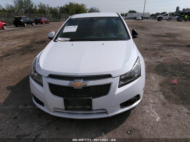 1G1PK5S95B7267459  chevrolet cruze 2011 IMG 5