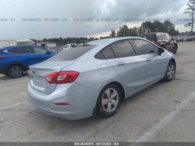 1G1BC5SM3J7209974  chevrolet cruze 2018 IMG 3