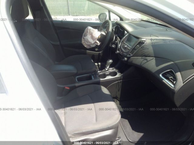 1G1BE5SM3J7200637  chevrolet cruze 2018 IMG 4