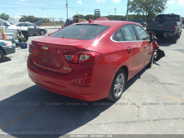 1G1BE5SM5J7223692  chevrolet cruze 2018 IMG 3