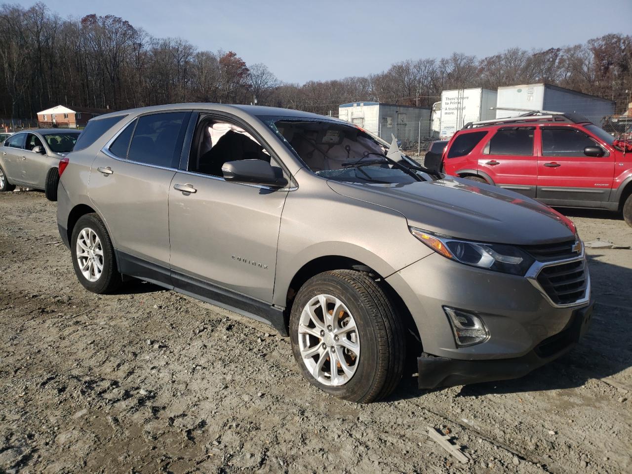 3GNAXSEV2JL112939  chevrolet equinox 2017 IMG 3