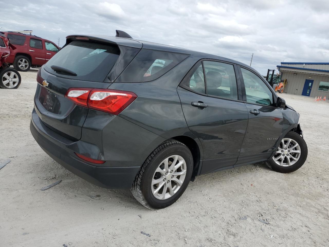 3GNAXHEV1KS603061  chevrolet equinox 2019 IMG 2