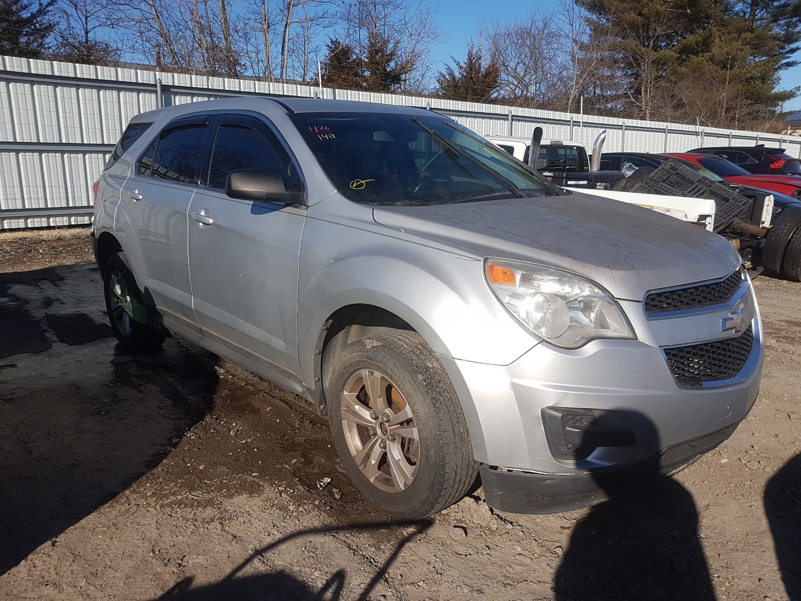 2GNALBEC8B1255245  chevrolet equinox ls 2011 IMG 0