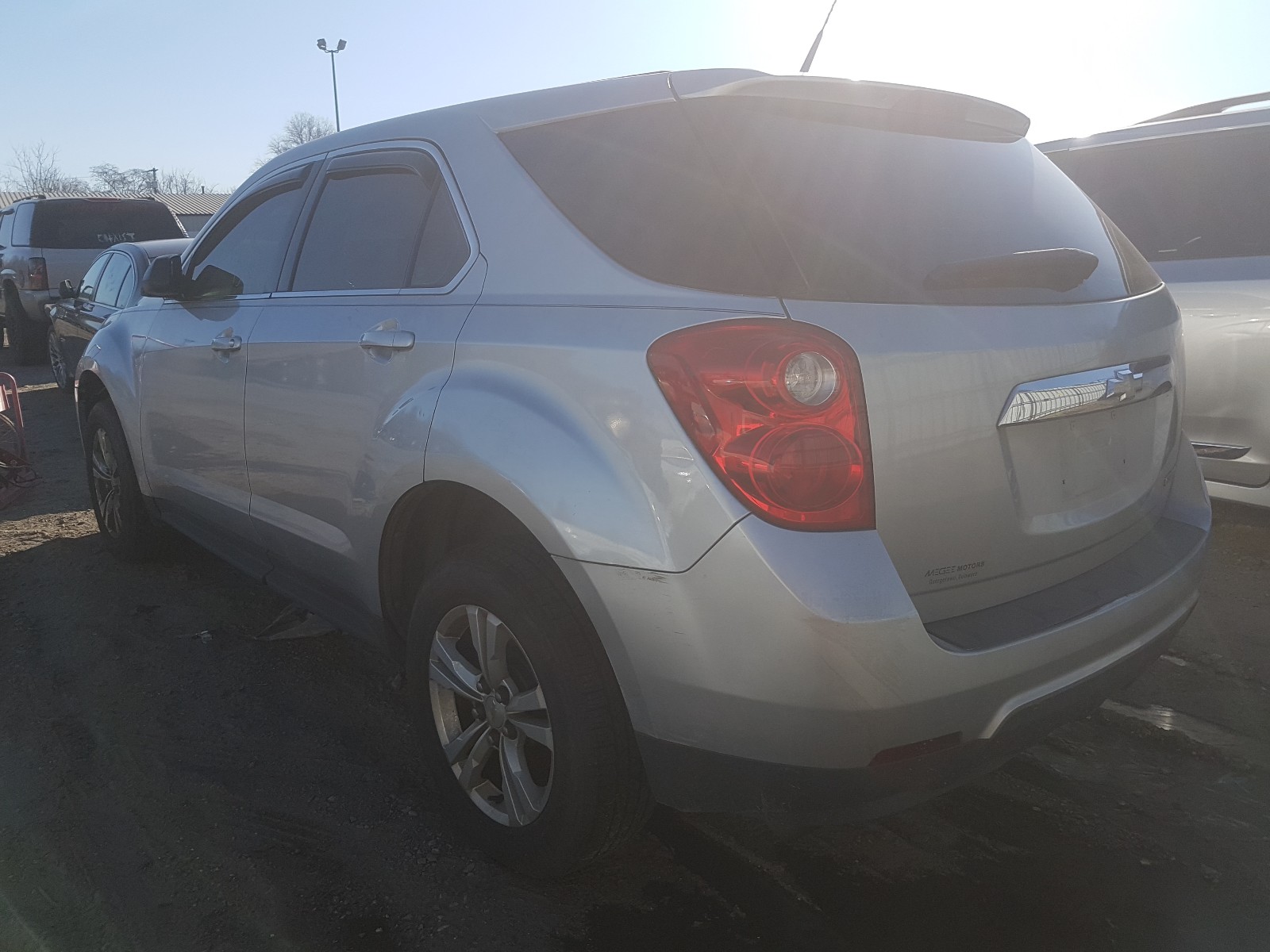 2GNALBEC8B1255245  chevrolet equinox ls 2011 IMG 2