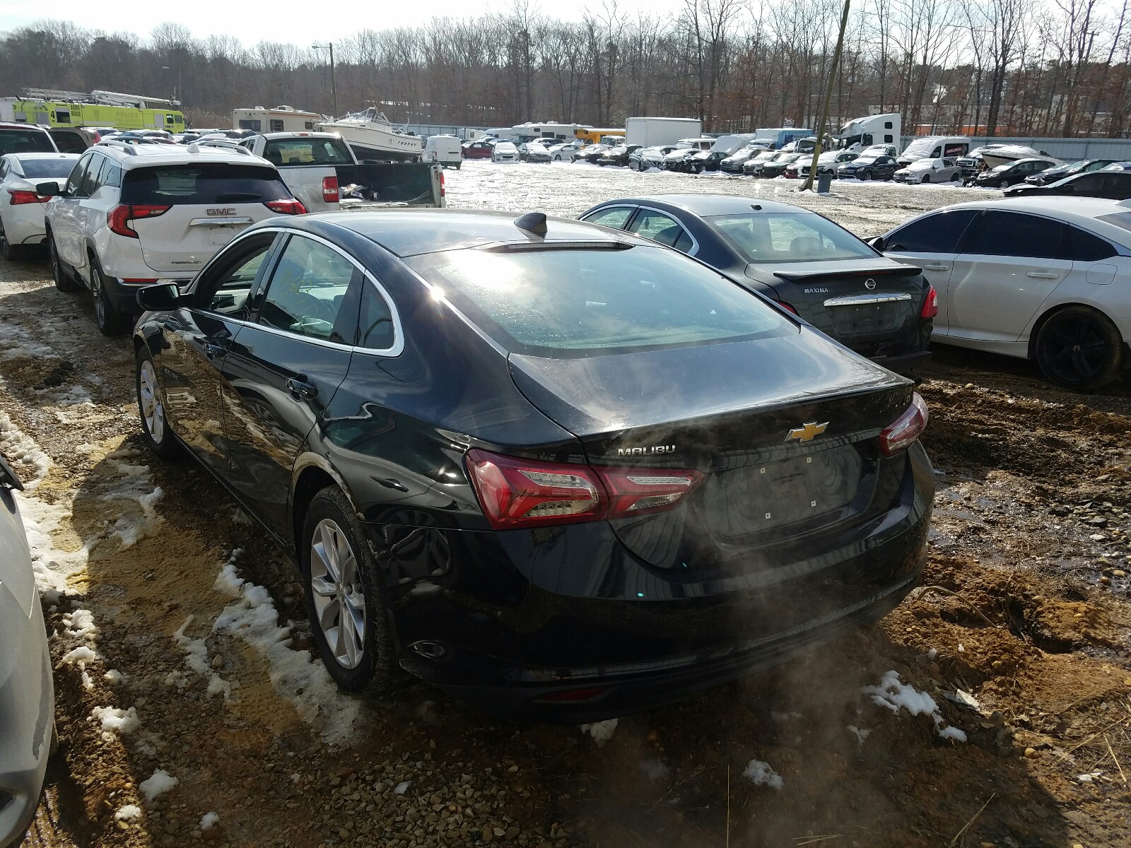 1G1ZD5ST8KF180305  chevrolet malibu 2019 IMG 2