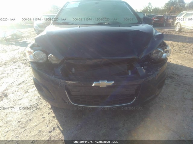 1G1JA5SH5G4114380  chevrolet sonic 2016 IMG 5