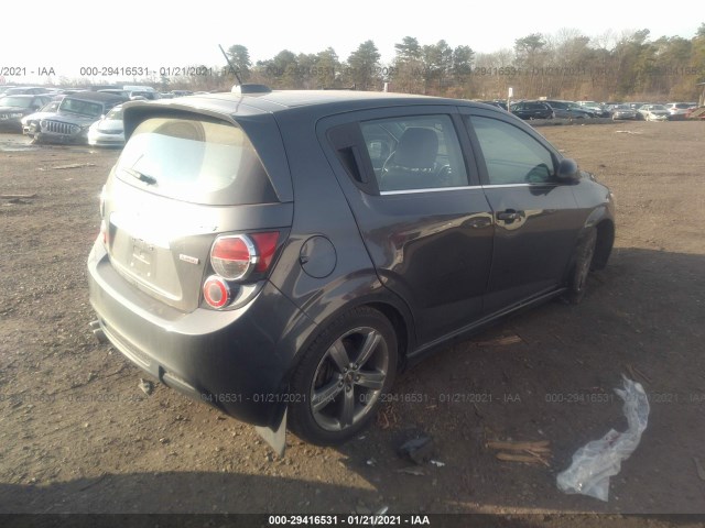 1G1JH6SB8G4117576  chevrolet sonic 2016 IMG 3