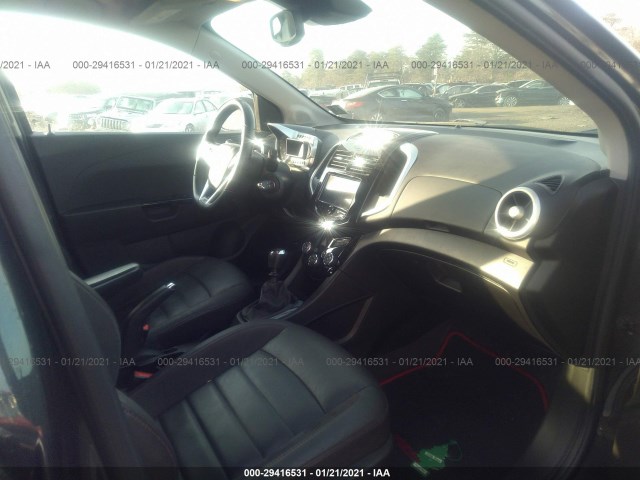 1G1JH6SB8G4117576  chevrolet sonic 2016 IMG 4