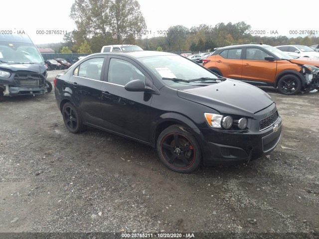 1G1JC5SH4G4155738  chevrolet sonic 2016 IMG 0