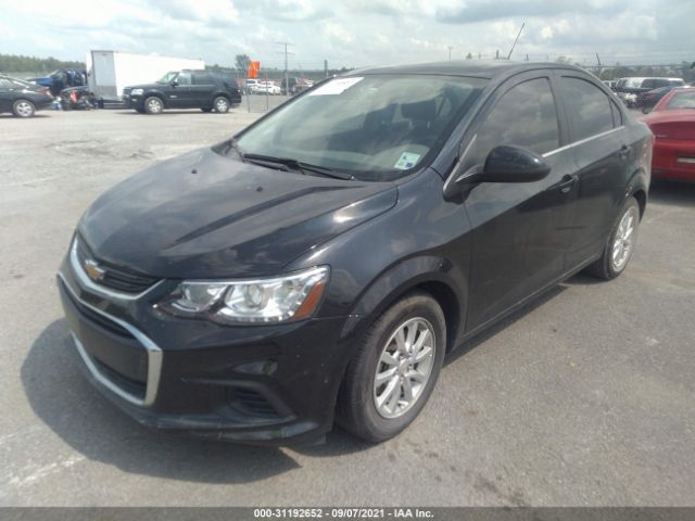 1G1JD5SH7J4138713  chevrolet sonic 2018 IMG 1