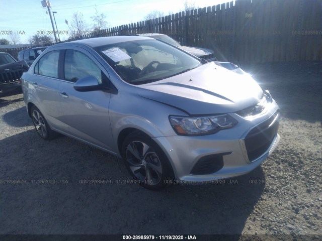 1G1JF5SB2K4124211  chevrolet sonic 2019 IMG 0