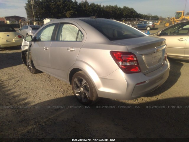 1G1JF5SB2K4124211  chevrolet sonic 2019 IMG 2