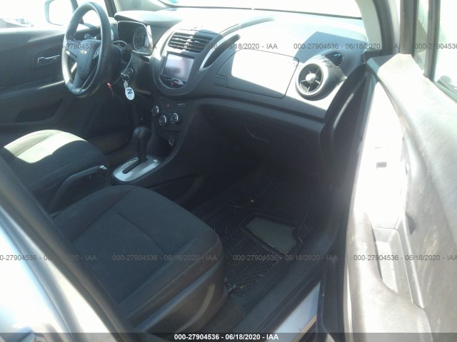 KL7CJKSB3GB588976  chevrolet trax 2016 IMG 4