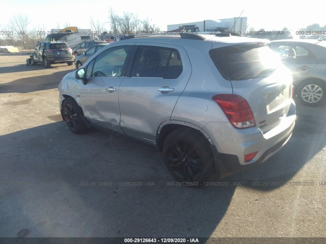 3GNCJLSB0JL259240  chevrolet trax 2018 IMG 2