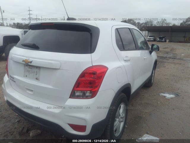 3GNCJNSB7HL281368  chevrolet trax 2017 IMG 3