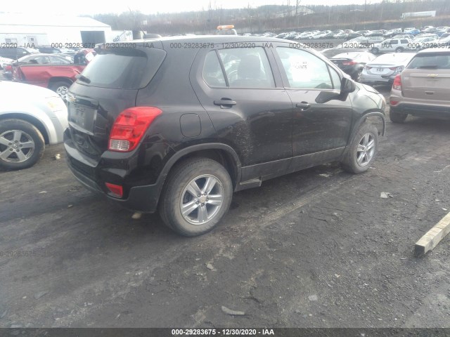 3GNCJNSB8HL269228  chevrolet trax 2017 IMG 3