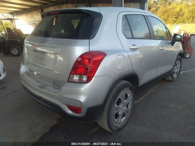 KL7CJKSB7HB130987  chevrolet trax 2017 IMG 3