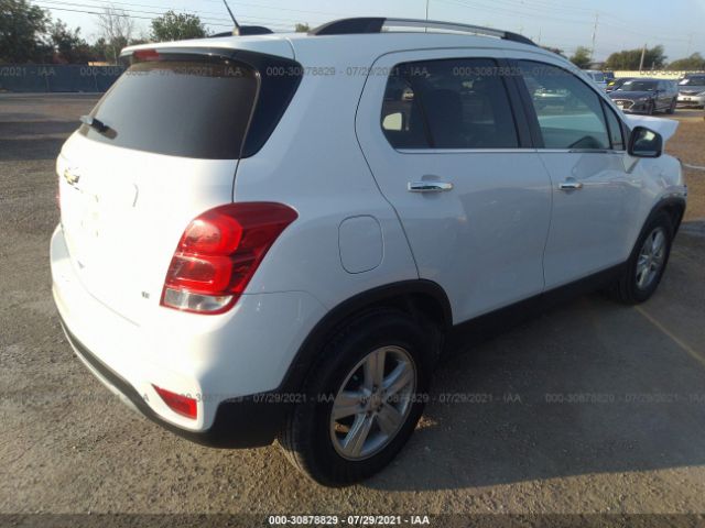 KL7CJLSB6HB098295  chevrolet trax 2017 IMG 3