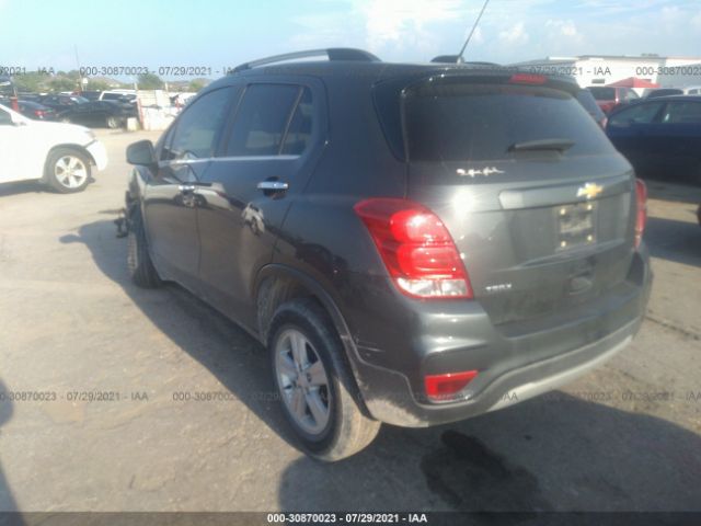 KL7CJLSB9JB721169  chevrolet trax 2018 IMG 2