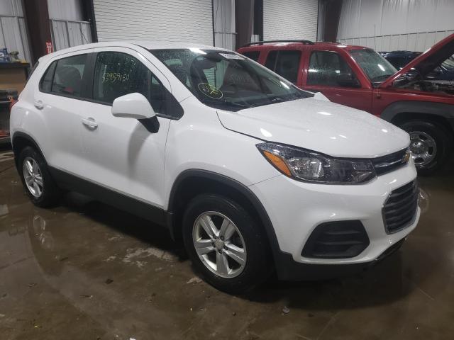 3GNCJNSB2HL289524  chevrolet trax ls 2017 IMG 0