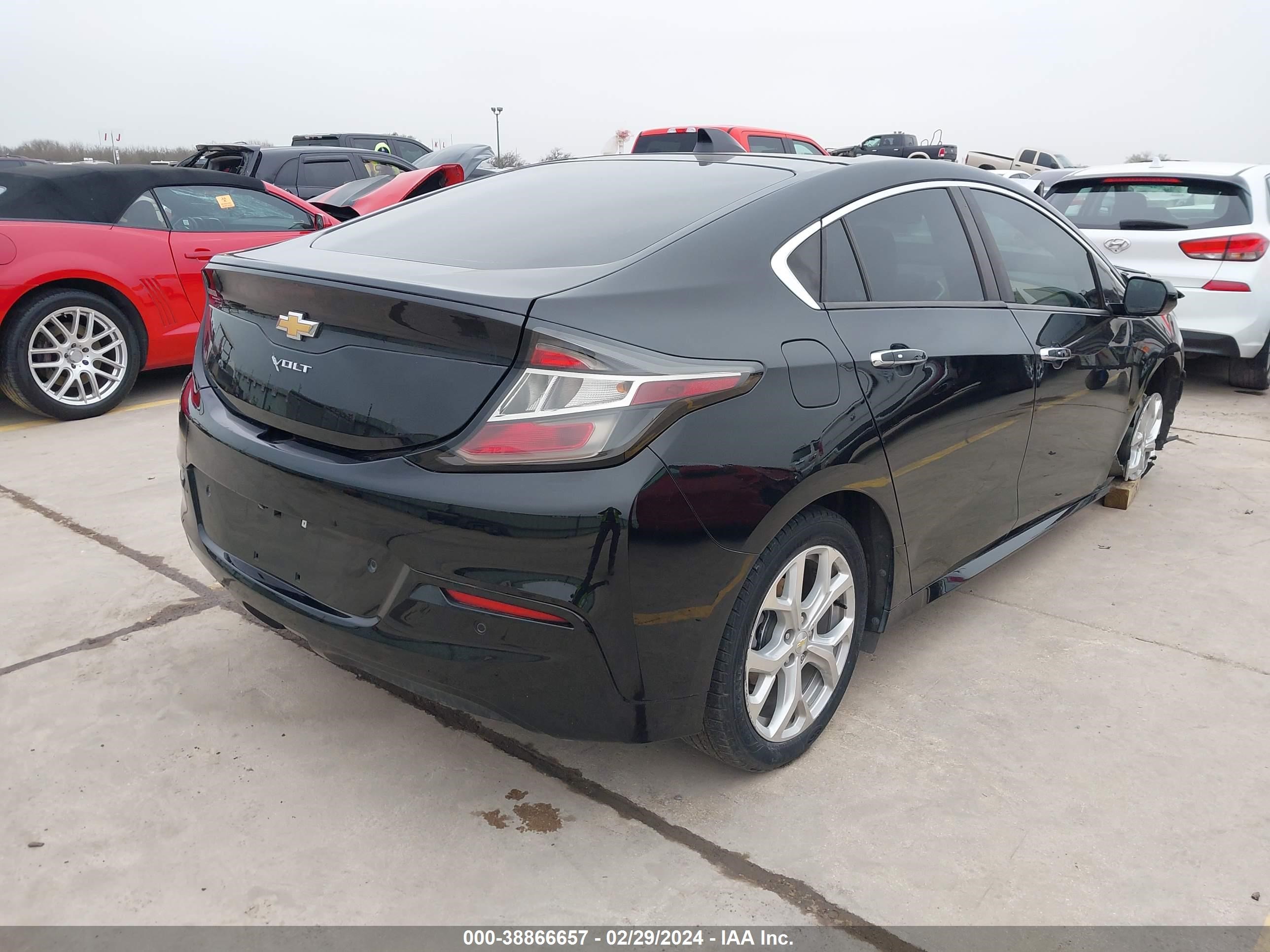 1G1RB6S54HU101245  chevrolet volt 2016 IMG 3