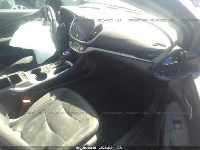 1G1RC6S58HU174809  chevrolet volt 2017 IMG 4