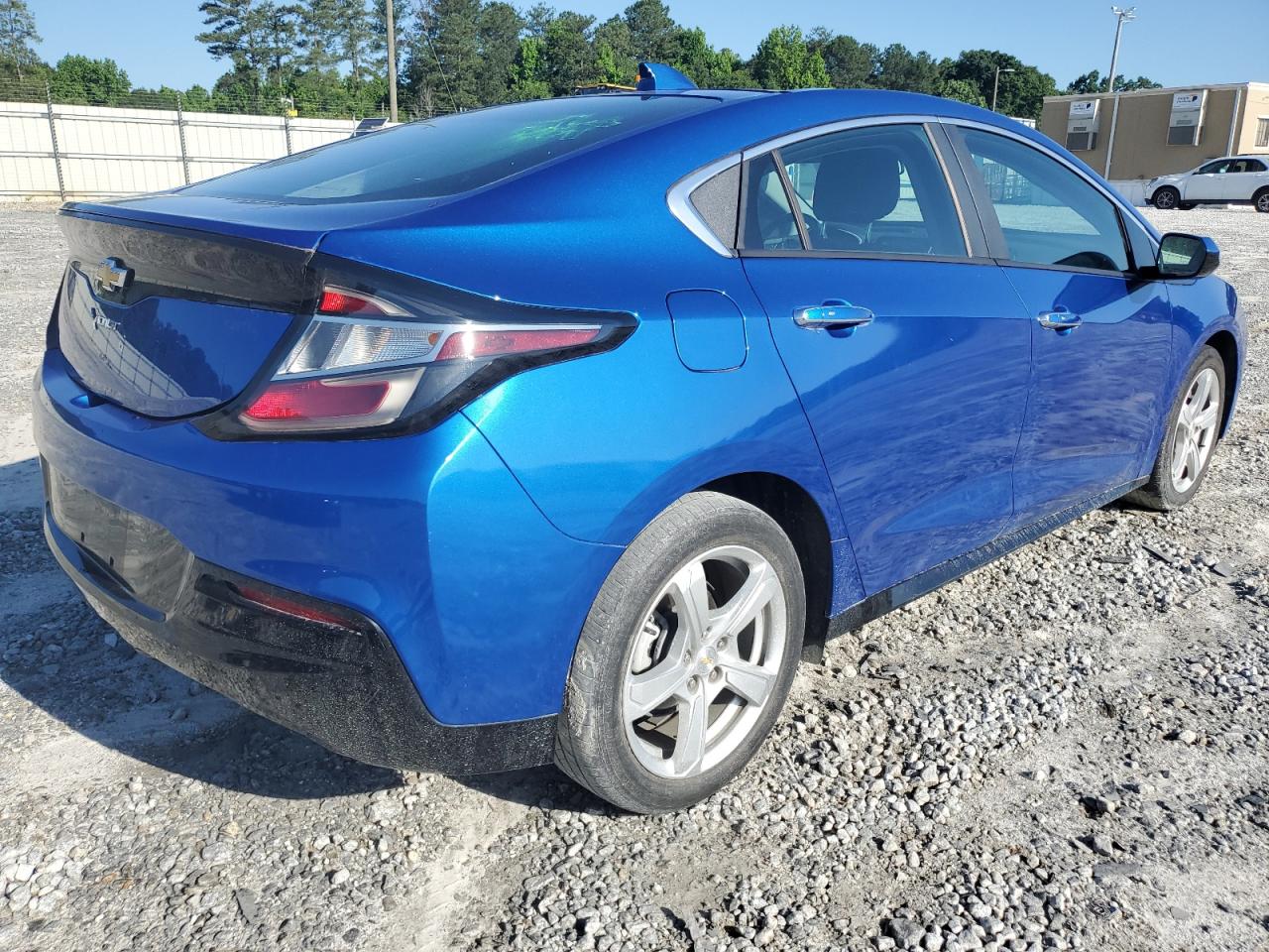 1G1RC6S58JU113224  chevrolet volt 2018 IMG 2