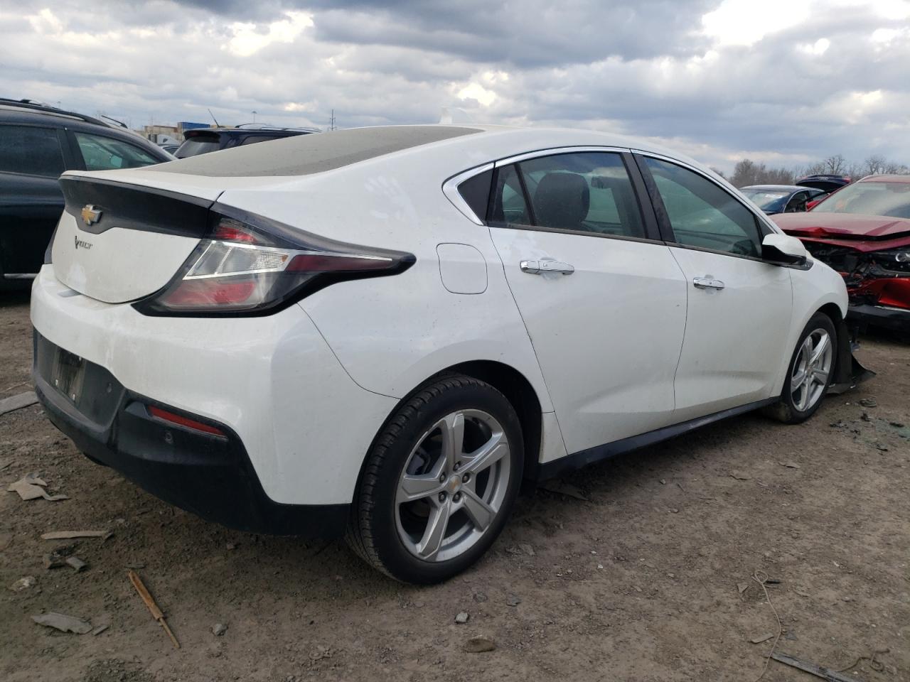 1G1RA6S56JU155235  chevrolet volt 2018 IMG 2