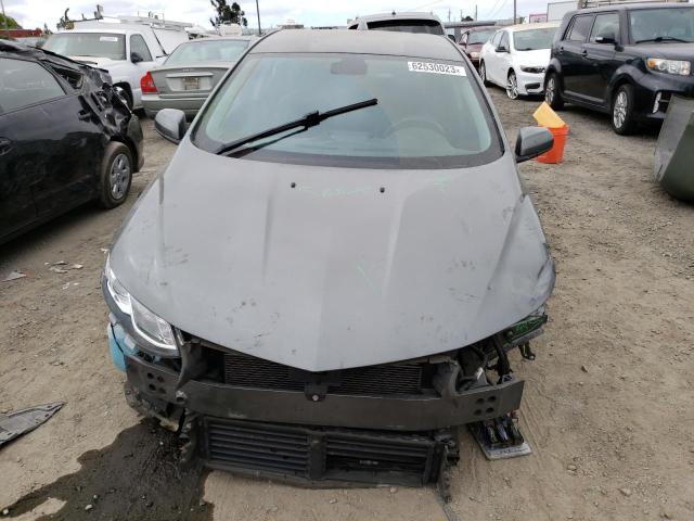 1G1RC6S51HU142753  chevrolet volt lt 2017 IMG 4