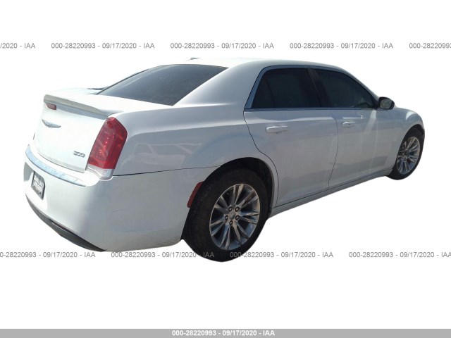 2C3CCAAG1JH130313  chrysler 300 2018 IMG 3