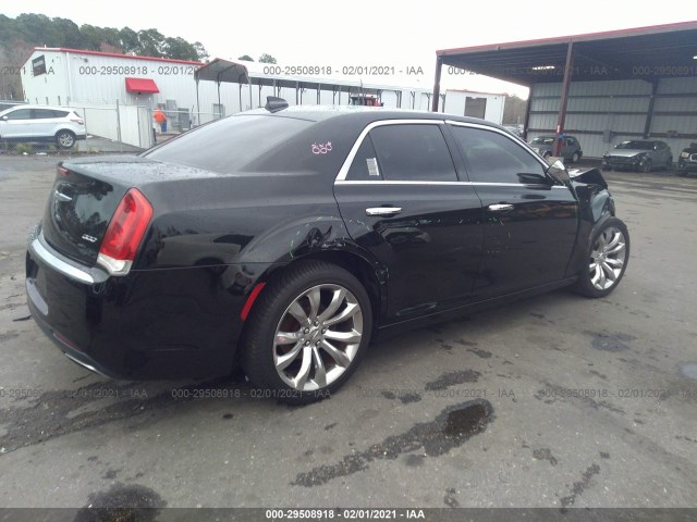 2C3CCAEG4JH136813  chrysler 300 2018 IMG 3