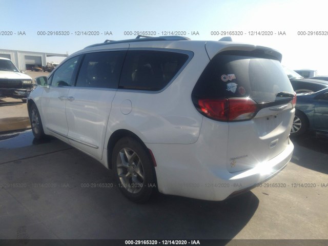 2C4RC1GG0HR588779  chrysler pacifica 2017 IMG 2