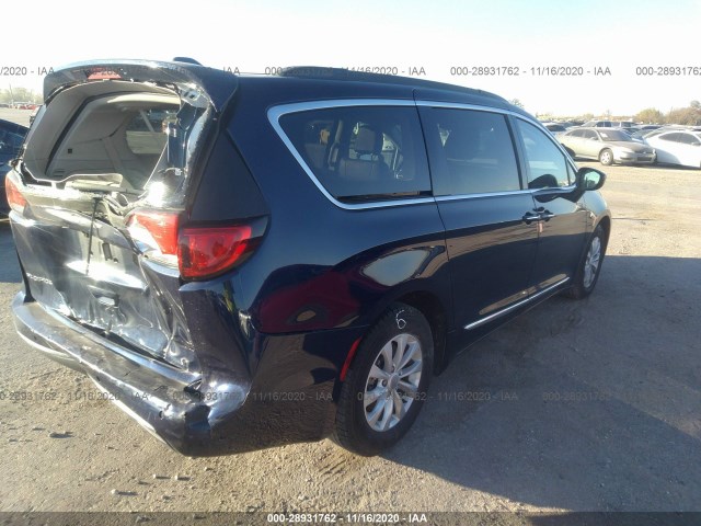 2C4RC1BG5HR705392  chrysler pacifica 2017 IMG 3