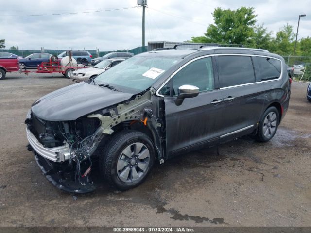 2C4RC1N79JR168429  chrysler pacifica 2018 IMG 1