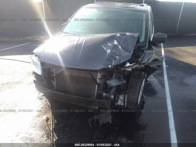 2C4RC1BG6GR298746  chrysler town & country 2016 IMG 5