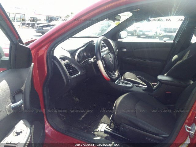 1C3CDZAB2EN175242  dodge avenger 2014 IMG 4