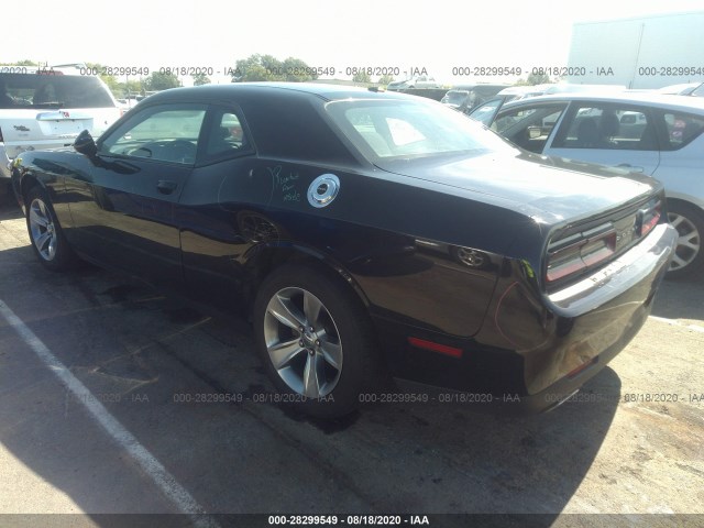 2C3CDZAG0HH568827  dodge challenger 2017 IMG 2