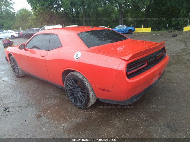 2C3CDZAG0JH121775  dodge challenger 2018 IMG 2