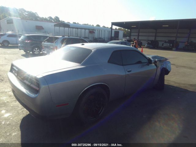 2C3CDZAG4HH635848  dodge challenger 2017 IMG 3