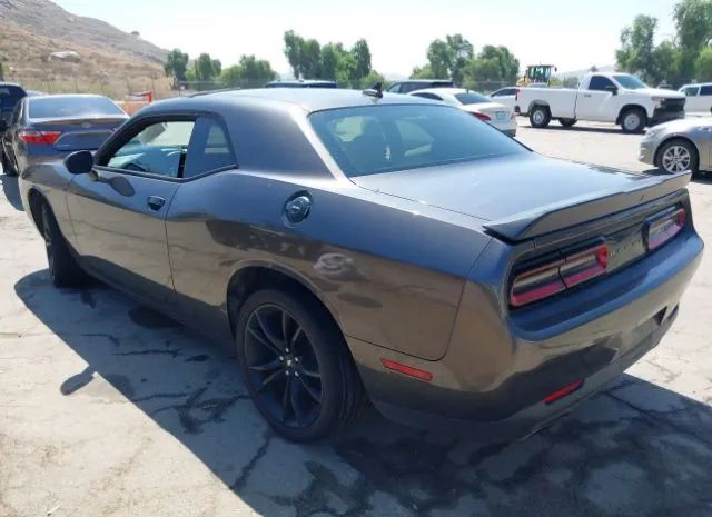 2C3CDZAG1JH183007  dodge challenger 2018 IMG 2