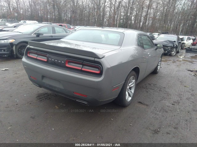 2C3CDZAG2JH236183  dodge challenger 2018 IMG 3