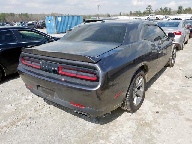 2C3CDZAG3JH242137  dodge challenger 2018 IMG 3