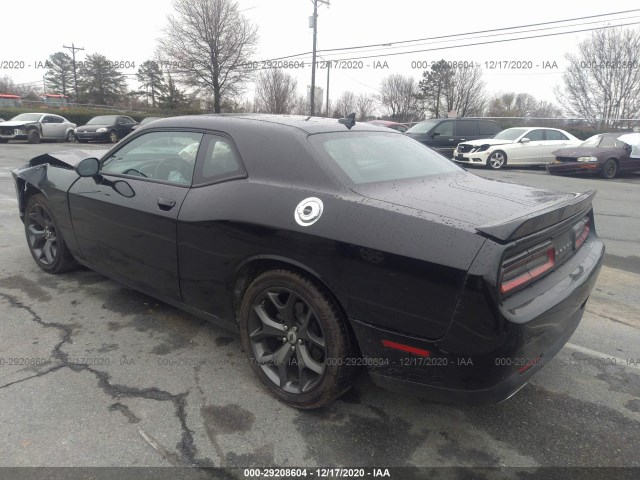 2C3CDZAG4JH282288  dodge challenger 2018 IMG 2