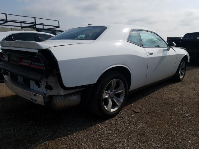 2C3CDZAG8JH317799  dodge challenger 2018 IMG 3